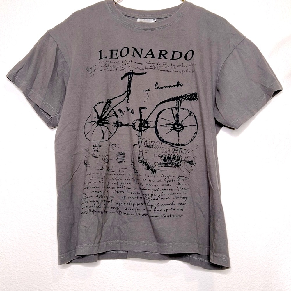Vintage Leonardo DaVinci shirt